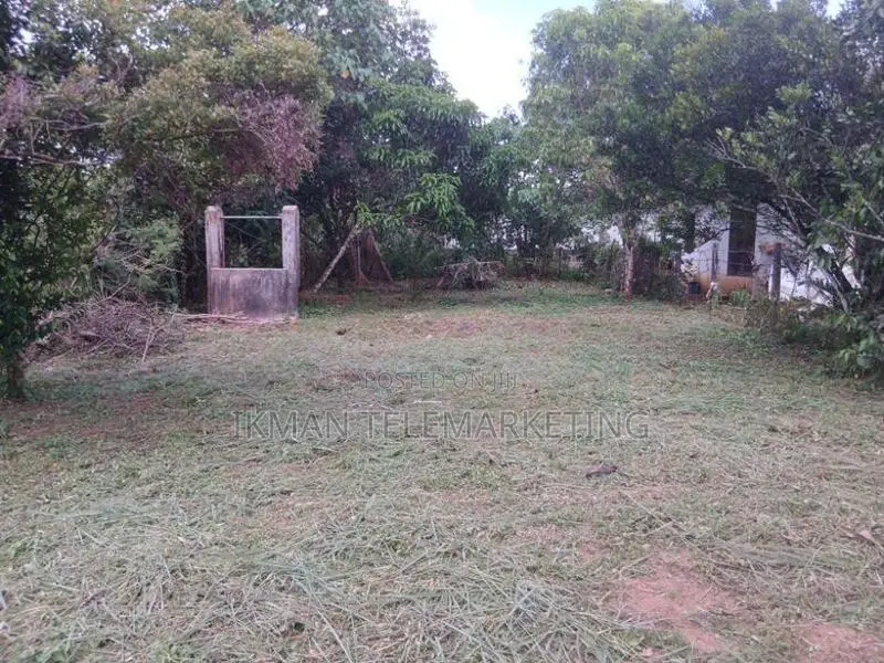 Land for Sale in Halbarawa, Padukka