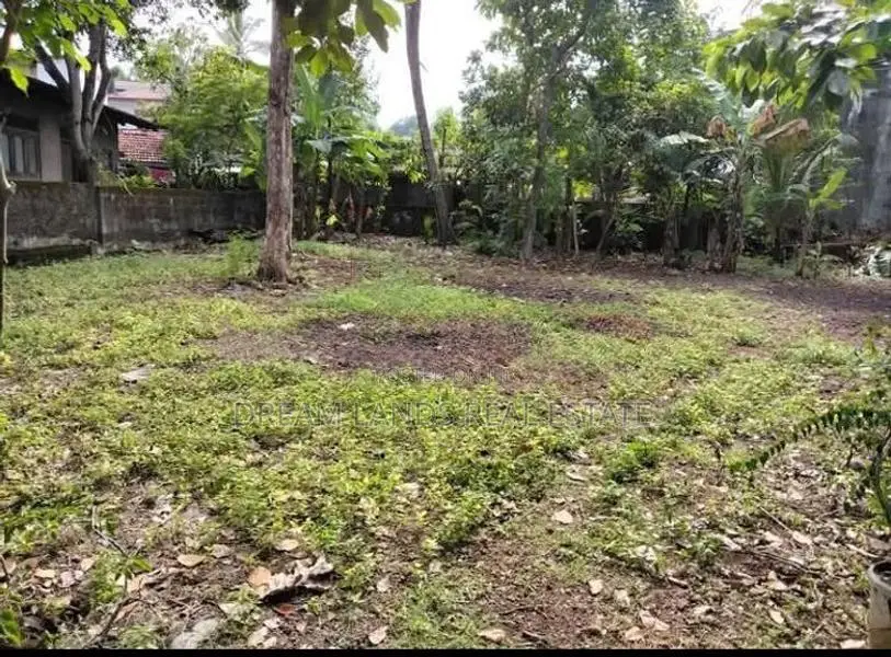 COMMERCIAL LAND FOR RENT IN BORALESGAMUWA (SP1180)
