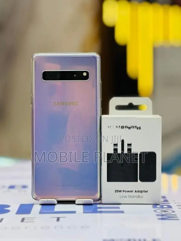 Samsung Galaxy S10 8GB 256GB (Used)