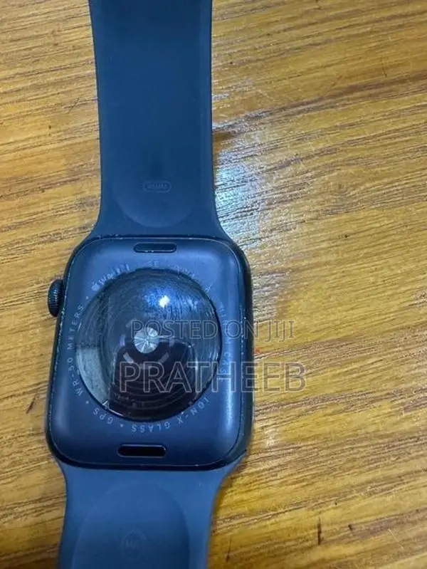 Apple iWatch SE 2 44 Mm
