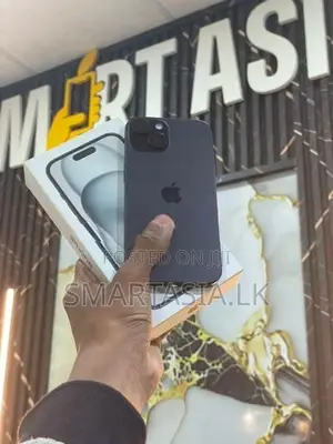Apple iPhone 15 128GB (Used)