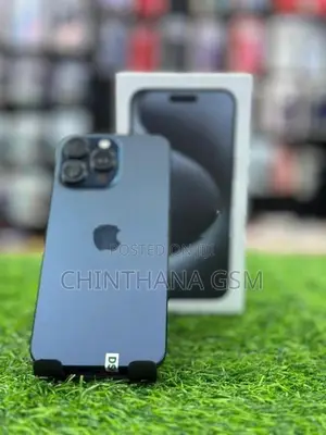 Apple iPhone 15 Pro Max 256GB (Used)