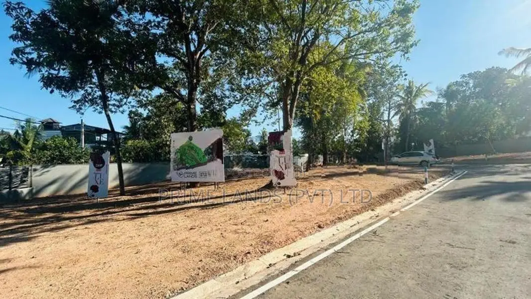 නේවාසික බ්ම් කොටස් විකිණීම මාලඹේ