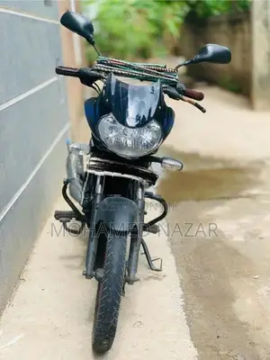 Bajaj Discover Discovery 2010