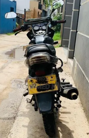 Bajaj Discover Discovery 2010