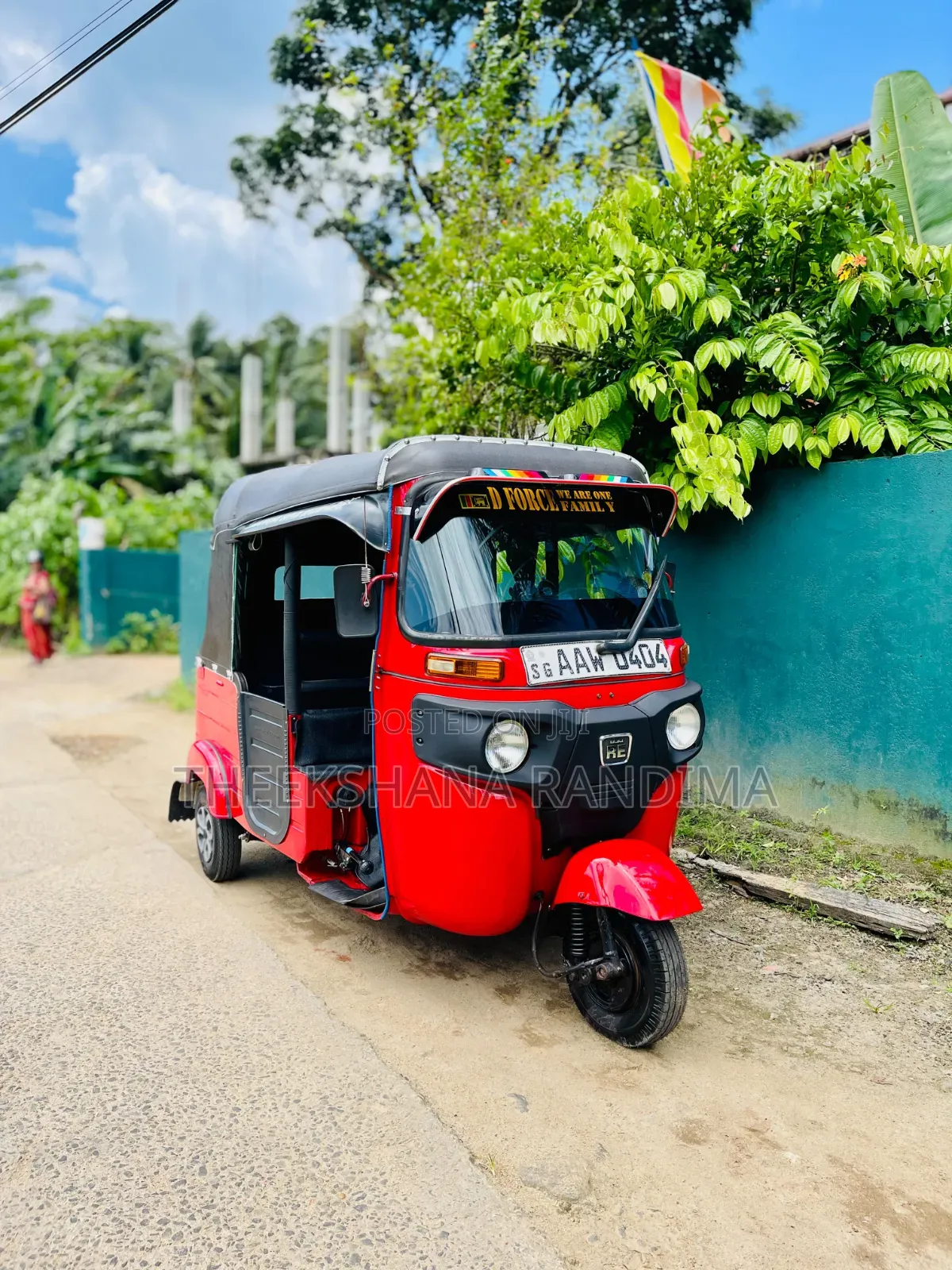 Bajaj RE 2015 Red