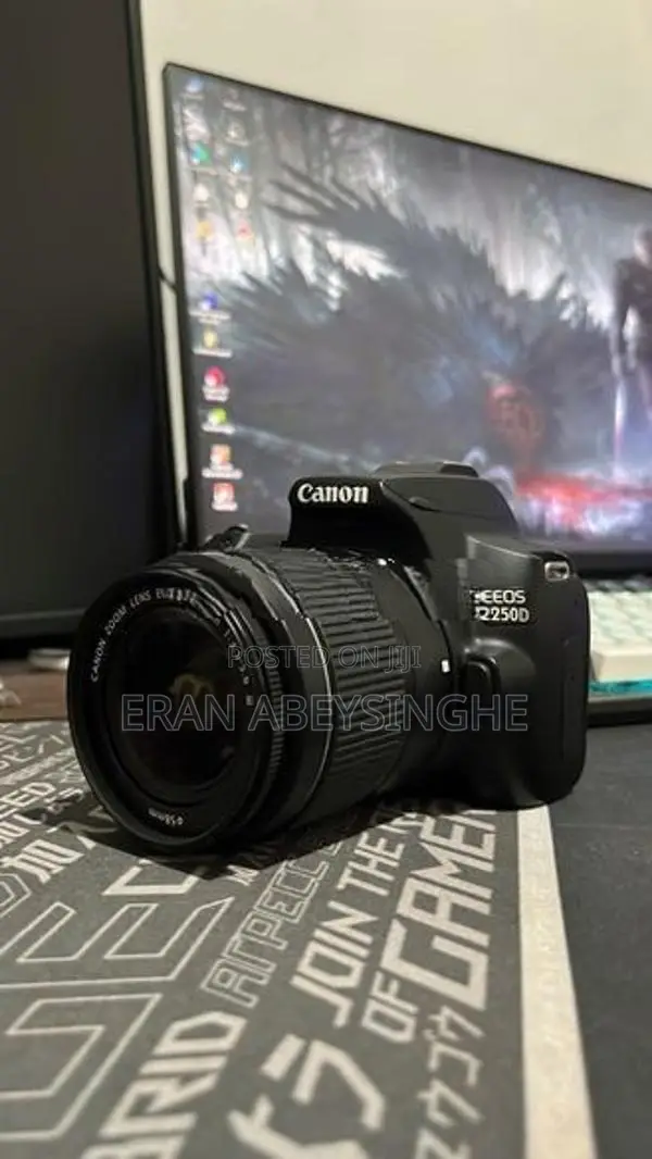Canon 250D