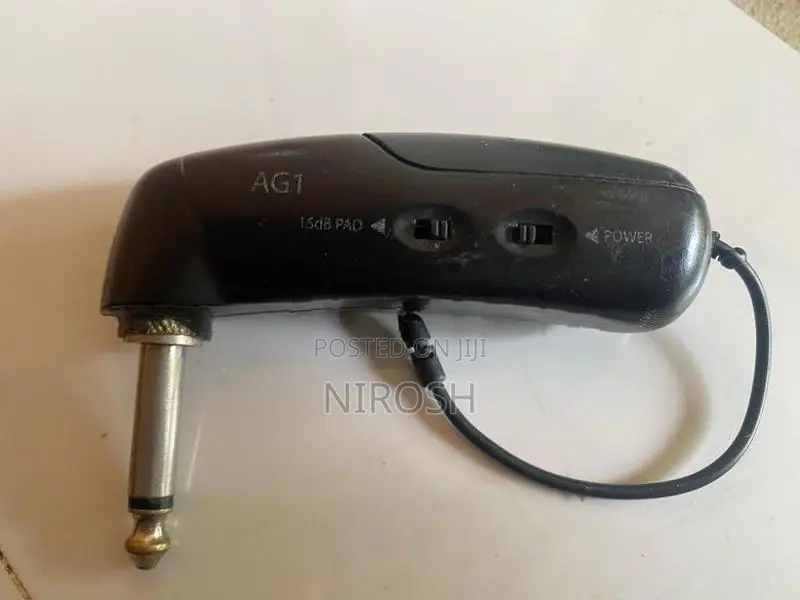 Samson Cr 77 Uhf Wireless Guitar unit FM