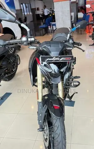 Bajaj Pulsar N160 Premium 2026