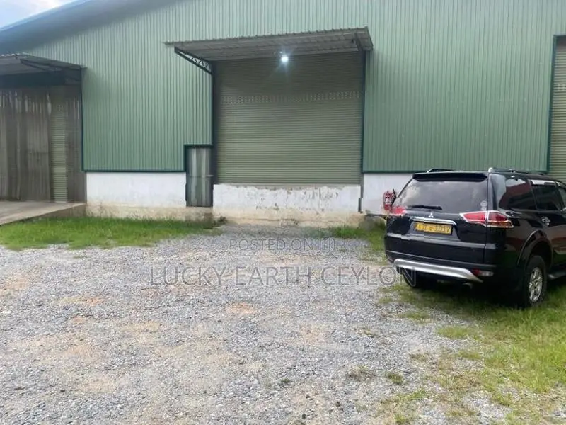 Nawagomuwa, 40 Foot Container Access Warehouse, For Rent (MG1331)