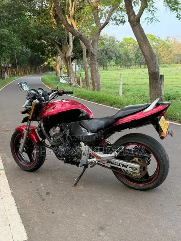 Honda Hornet 2010