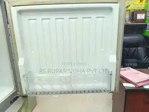 Singer 5Ft D/Door Fridge