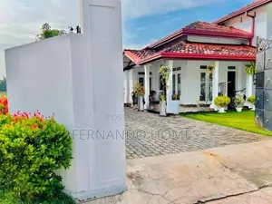 Spacious Garden Good Conditions Solid New House For Sale In Negombo