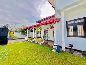 Spacious Garden Good Conditions Solid New House For Sale In Negombo