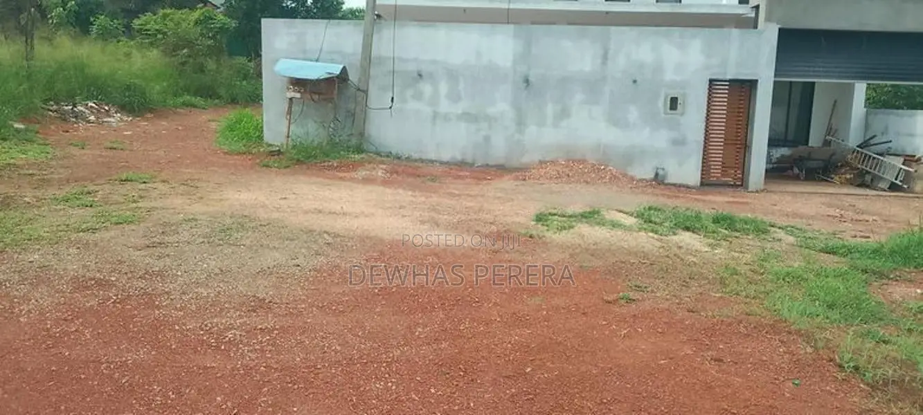 vip land for sale kandana gnemulla road