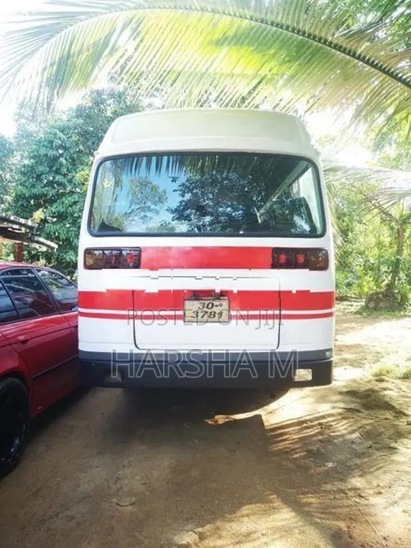 Mitsubishi Rosa 1983