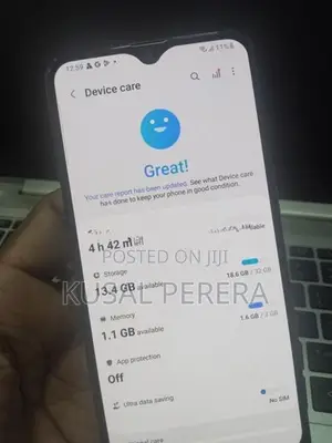 Samsung Galaxy A20 3gb 32gb (Used)