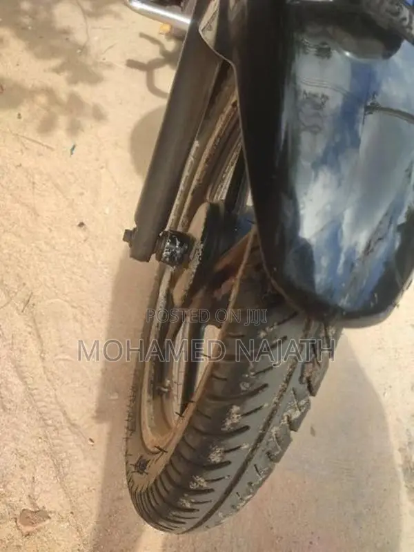 TVS Metro 2016