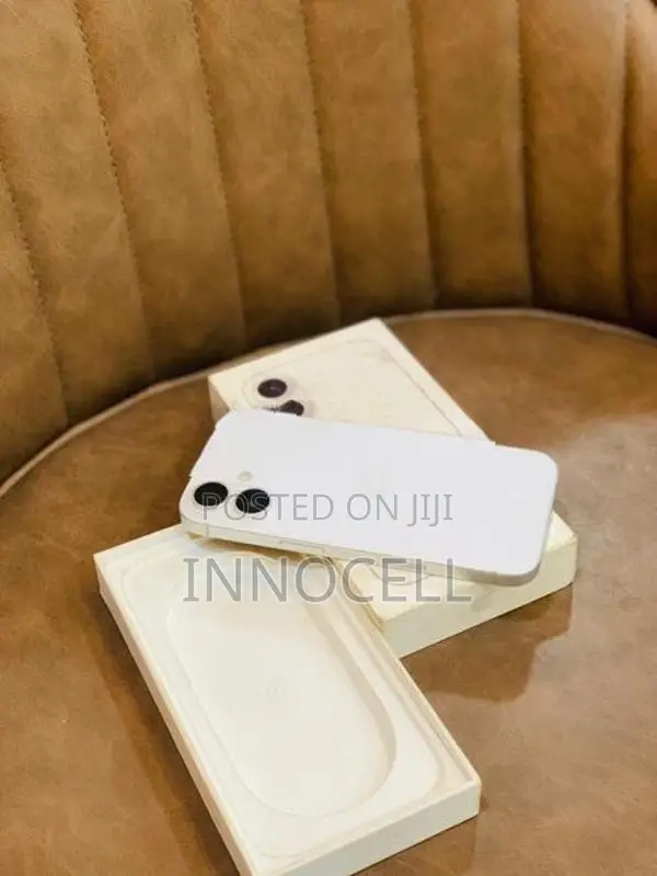 Apple iPhone 16 128GB (Used)