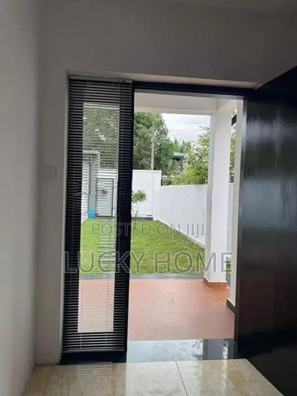 Negombo Semi Furnished House Rent