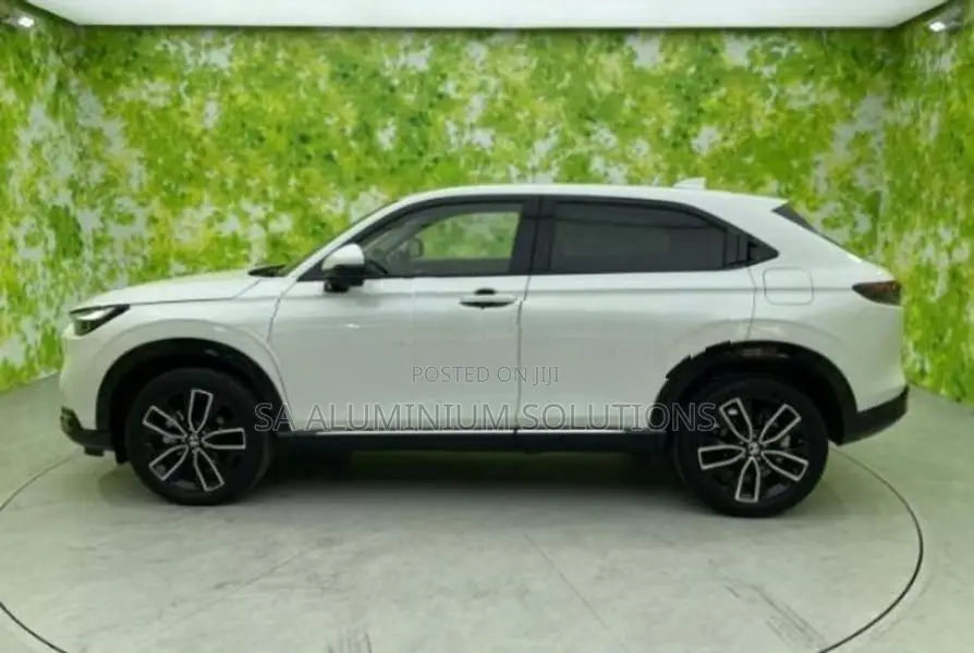 Honda Vezel Z Premium 2024