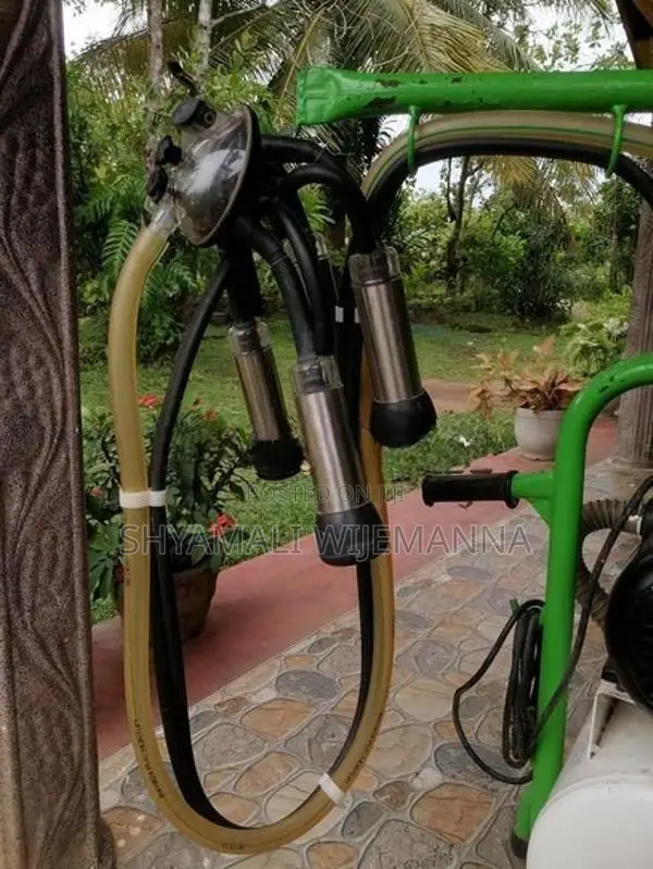 කිරි දොවන යන්ත්‍රය