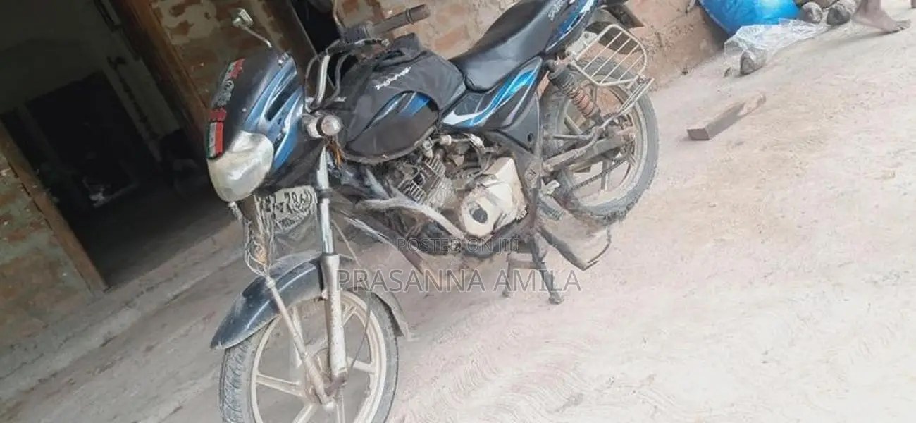 Bajaj Discover 125 2006