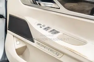 BMW 740e Individual Spec 2017