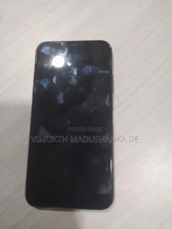 Apple iPhone XS 256GB (Used)
