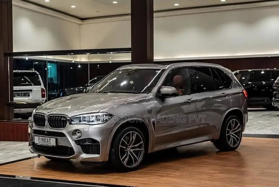 BMW X5 M 4.4L V8 1OF1 2015