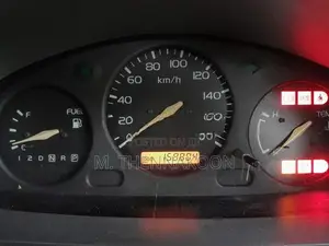 Nissan March 2000