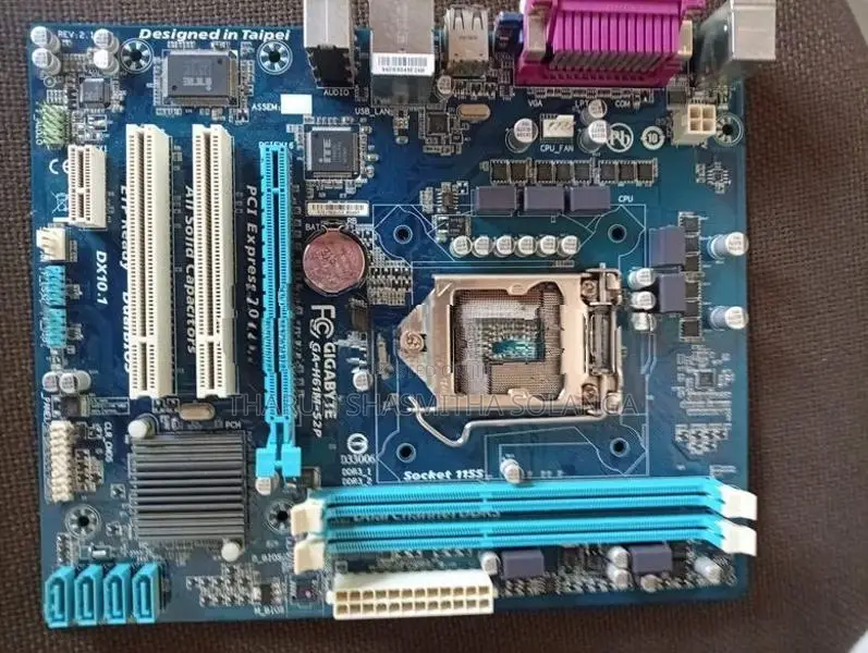 Gigabyte GA-H61M-S2P Combo