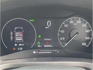 Honda Vezel Z PLAY 2024