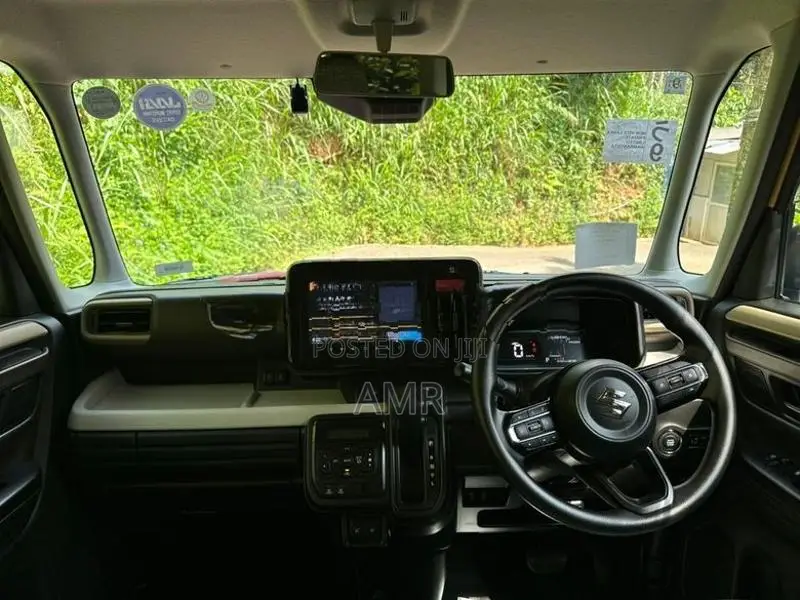 Suzuki Spacia Hybrid X 2024