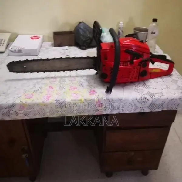 Chain Saw