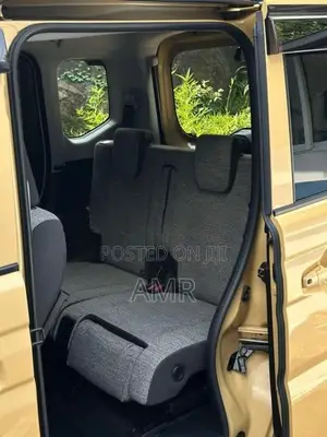 Suzuki Spacia Hybrid X 2024