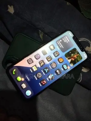 Apple iPhone XS (Used)