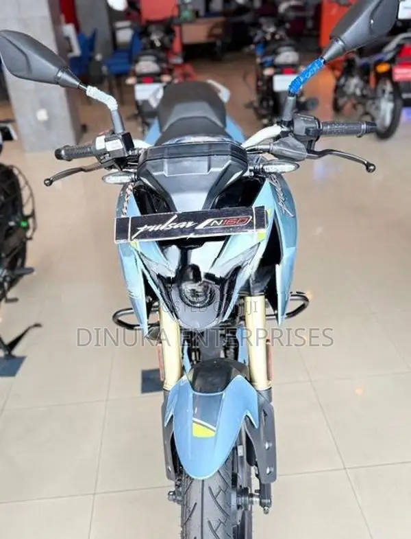 Bajaj Pulsar N160 Premium 2026