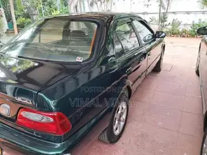 Toyota Soluna 2001