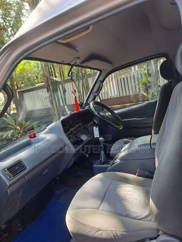 Toyota Dolphin HighRoof 1991