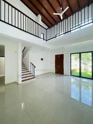 04 Bedroom House for Sale in Battaramulla