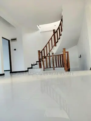 Ultra Luxury 4-Bedroom House for Sale – Kottawa