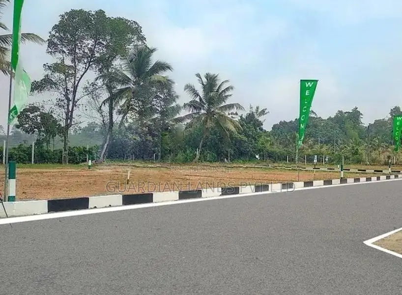 Peaceful Luxury Residental Land Plots in Minuwangoda