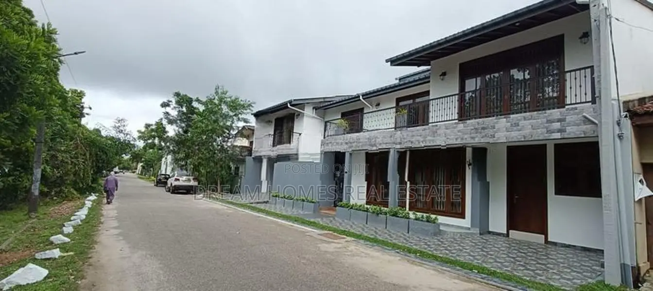 Dehiwala House for Sale