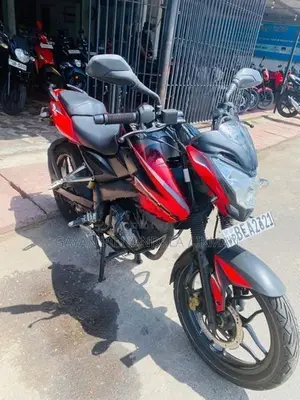 Bajaj Pulsar 150 Ns 2016