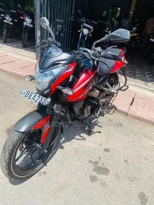 Bajaj Pulsar 150 Ns 2016