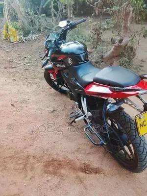 Bajaj Pulsar 150 2017