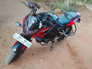Bajaj Pulsar 150 2017