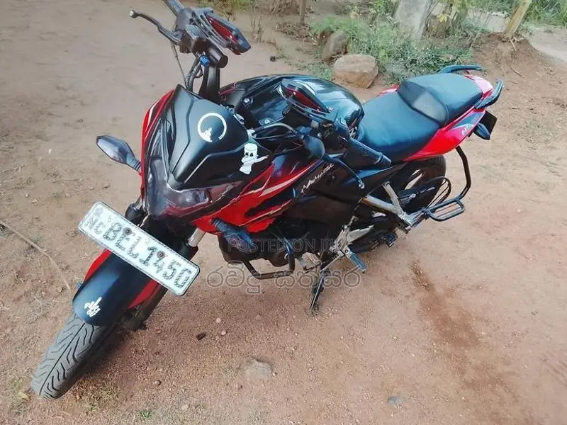 Bajaj Pulsar 150 2017
