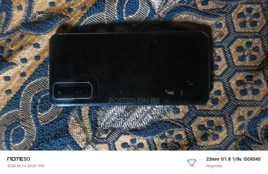 Vivo V20 (Used)